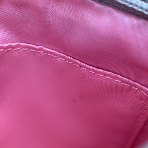 Coach Silver/Pewter Leather Pleated Medium Wristlet - Picture 16 of 16